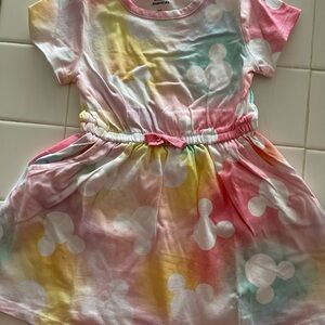 Amazon Essentials Disney Kids Dress (w/pockets) with two tops and two leggings.